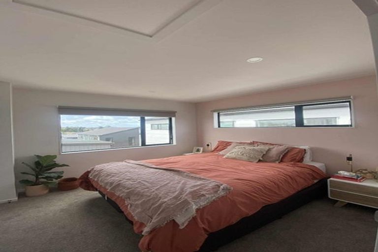 Photo of property in 11/36 Westgate Drive, Westgate, Auckland, 0614