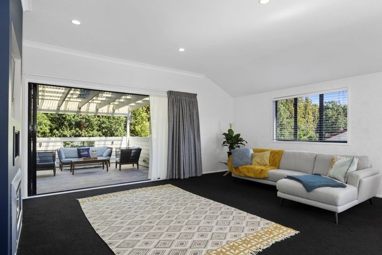 Photo of property in 14 Guildford Place, Bethlehem, Tauranga, 3110