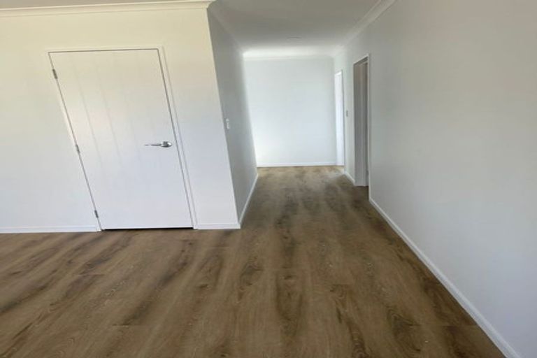 Photo of property in 41a James Street, Mangere East, Auckland, 2024