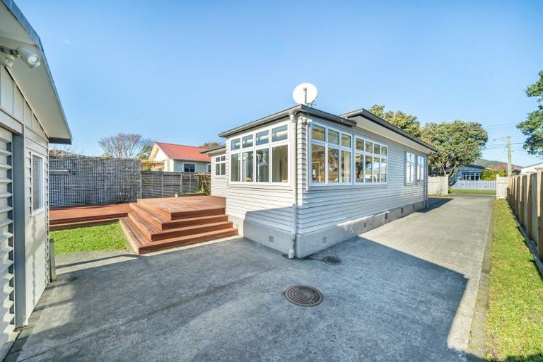 Photo of property in 43 Lincoln Avenue, Epuni, Lower Hutt, 5011