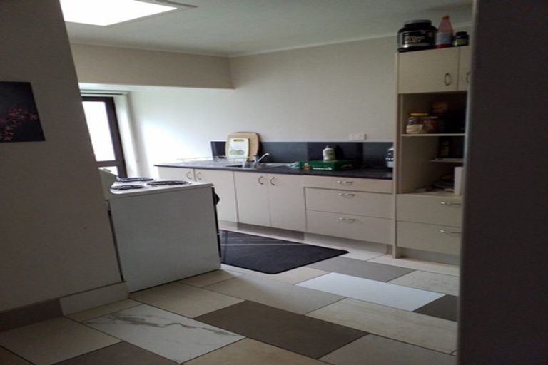 Photo of property in 135 Victoria Street, Cambridge, 3434