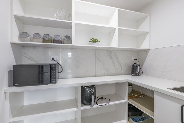 Photo of property in 11 Clonbunny Close, Rolleston, 7614