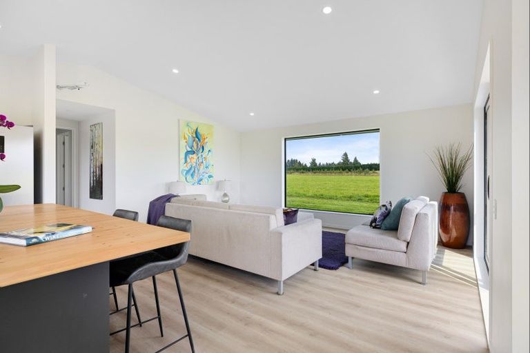 Photo of property in 1843 Thongcaster Road, Burnt Hill, 7495