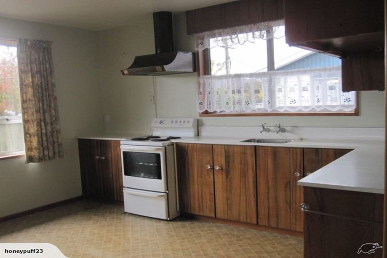 Photo of property in 1/18 Prossers Road, Saint Martins, Christchurch, 8022