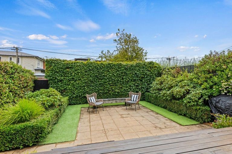 Photo of property in 110 Leinster Road, Merivale, Christchurch, 8014