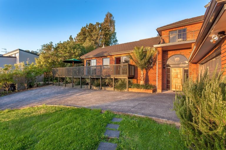 Photo of property in 36b Derwent Crescent, Titirangi, Auckland, 0604