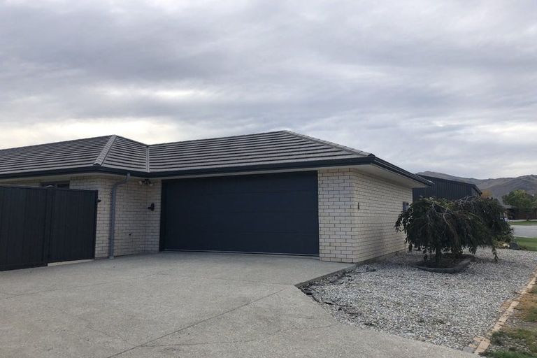 Photo of property in 4 Alluvial Place, Cromwell, 9310