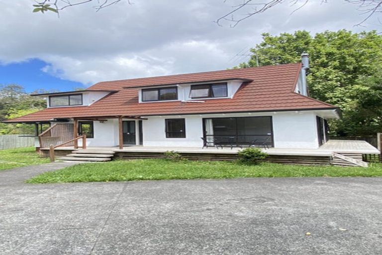 Photo of property in 1/61 Sylvia Road, Hillcrest, Auckland, 0627