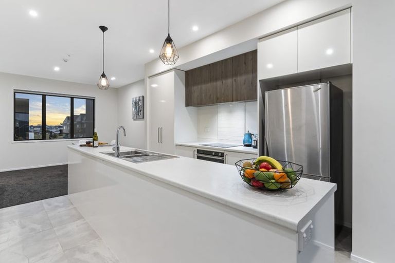 Photo of property in 74 Rangihina Road, Hobsonville, Auckland, 0616