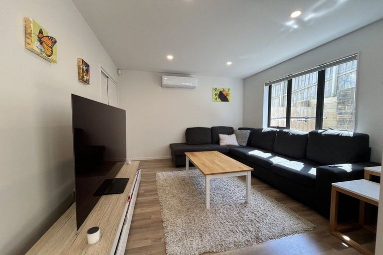 Photo of property in 5/38 Manuka Road, Glenfield, Auckland, 0629