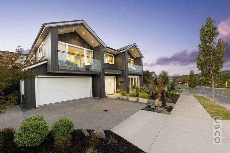 Photo of property in 61 Pitoitoi Drive, Riverhead, 0820