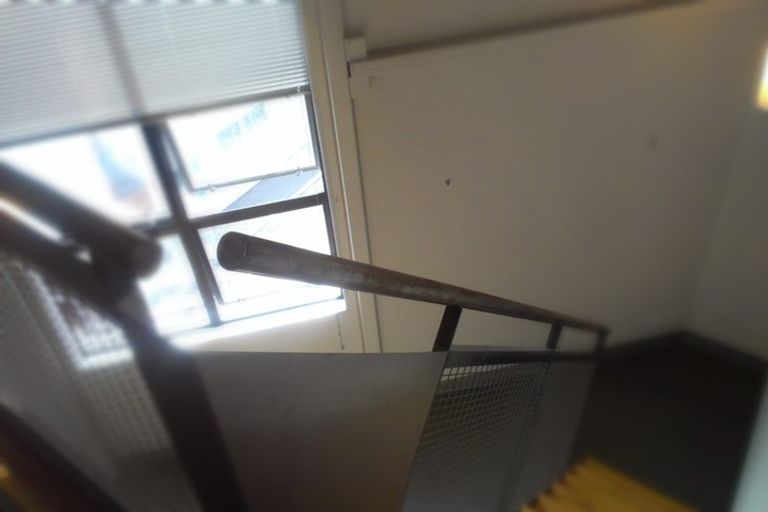 Photo of property in Urbane Apartments, 48/29 Webb Street, Mount Cook, Wellington, 6011