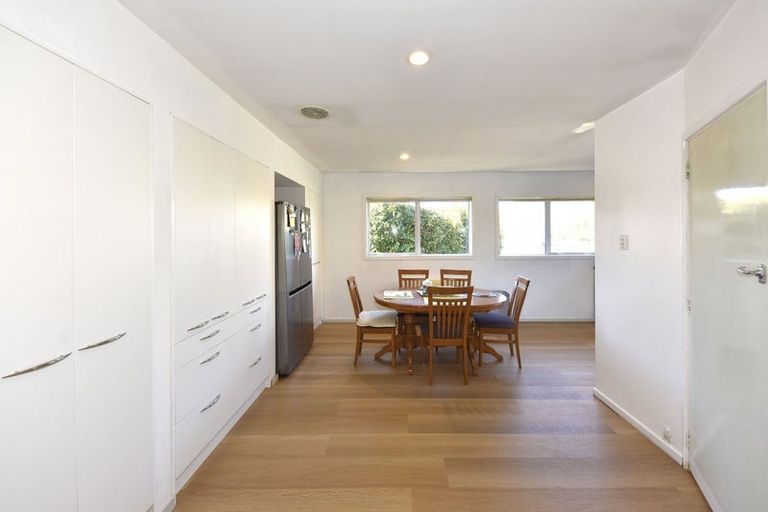 Photo of property in 6 Adrian Place, Shirley, Christchurch, 8061