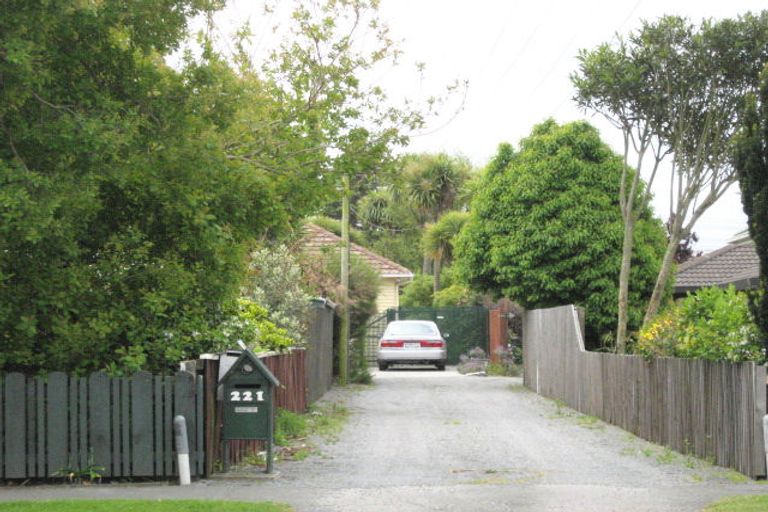 Photo of property in 221 Grahams Road, Burnside, Christchurch, 8053