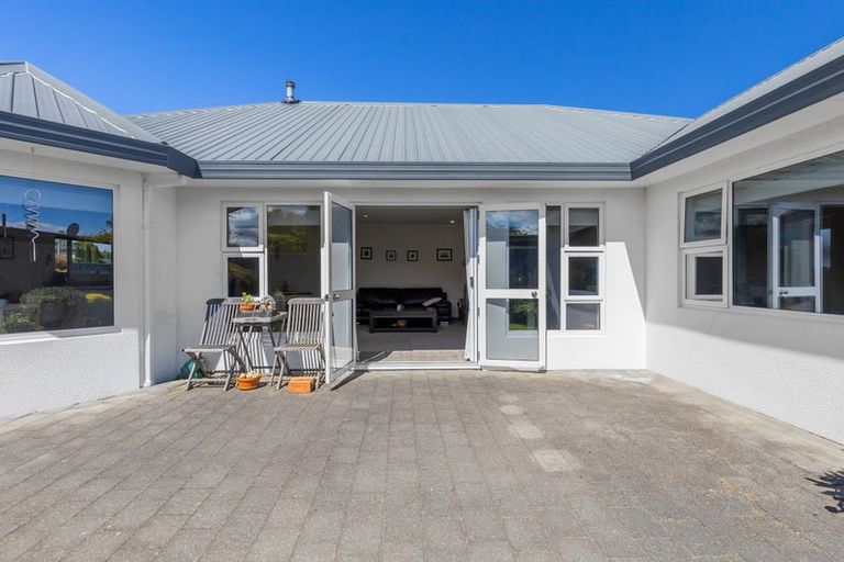 Photo of property in 17 Mere Road, Taupo, 3330
