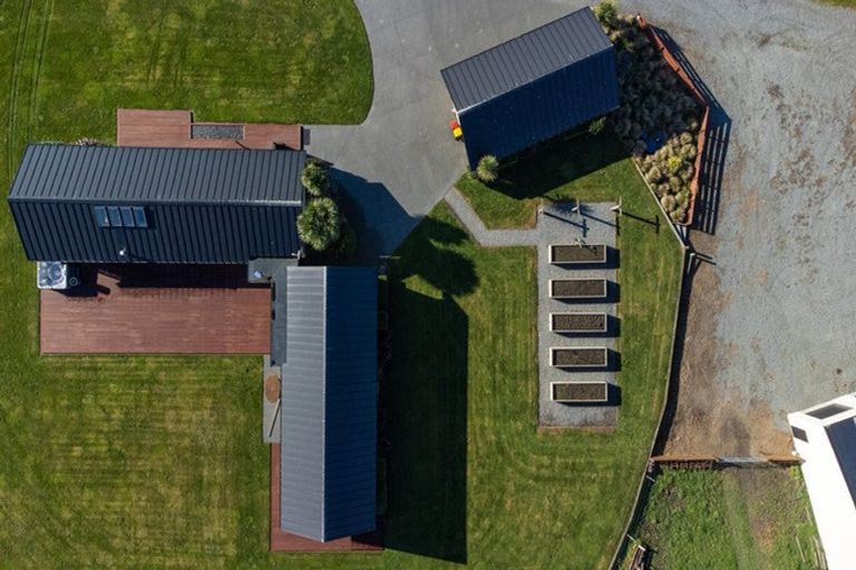 Photo of property in 585 Coutts Island Road, Coutts Island, Christchurch, 7670