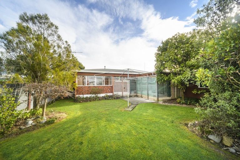 Photo of property in 4 Holdsworth Avenue, Milson, Palmerston North, 4414