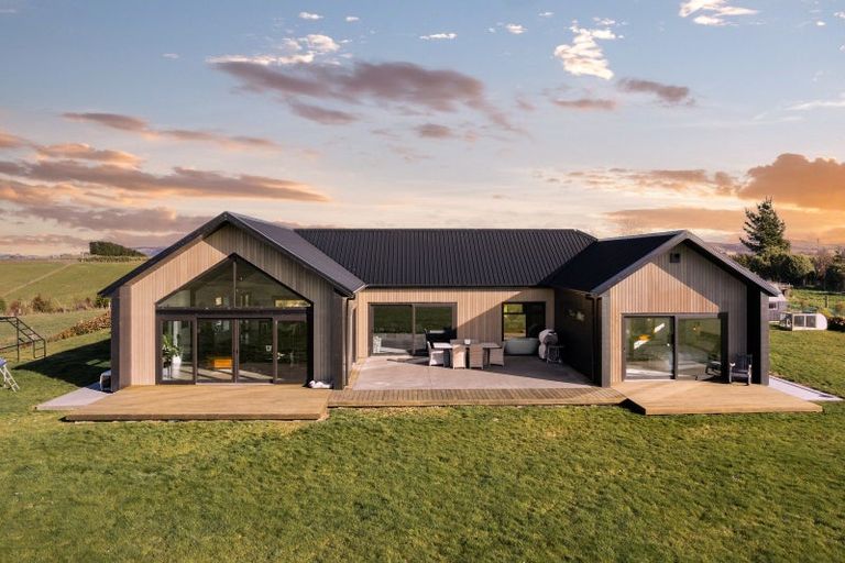 Photo of property in 470 Clinton Highway, Te Houka, Balclutha, 9273