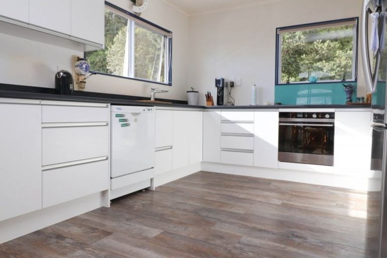 Photo of property in 300a Ngati Maru Sh25 Highway, Thames, 3578