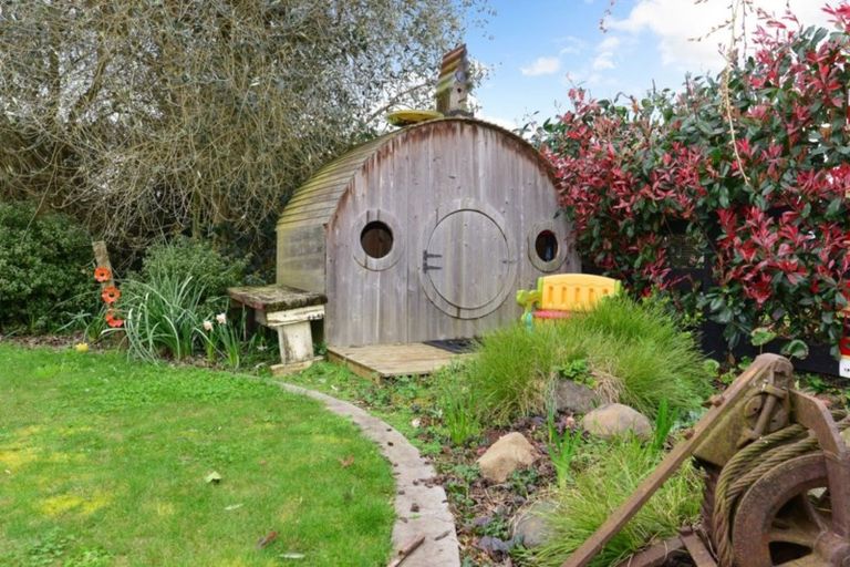 Photo of property in 28 Kelly Road, Cambridge, 3434