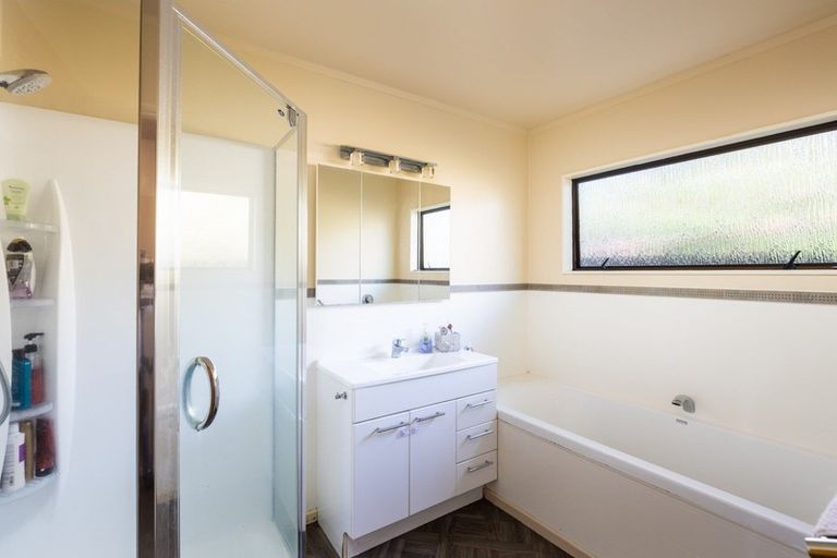 Photo of property in 6 Silby Street, Waitara, 4320
