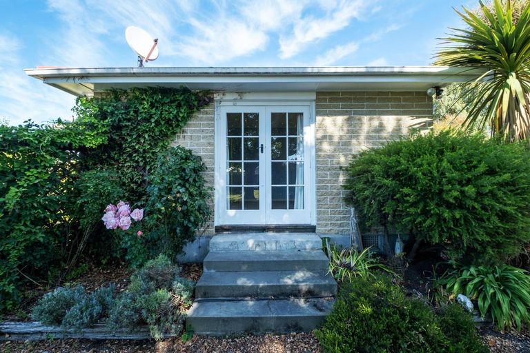 Photo of property in 35 Connolly Street, Geraldine, 7930