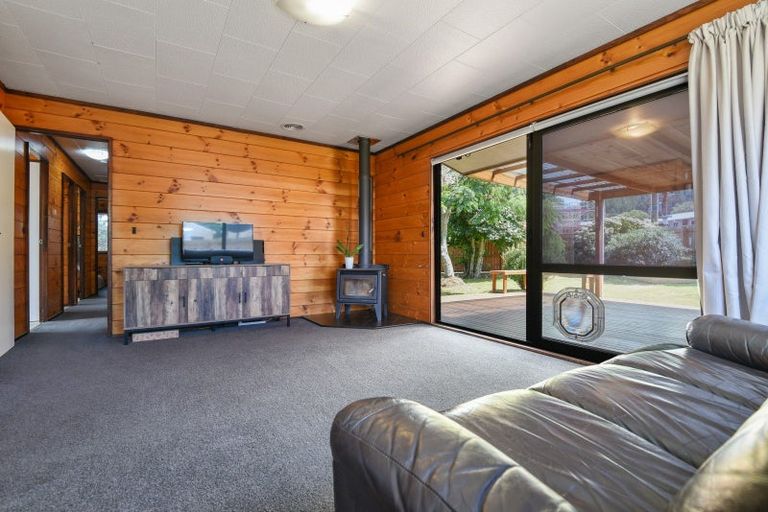 Photo of property in 2 Bay Grove, Pukehangi, Rotorua, 3015