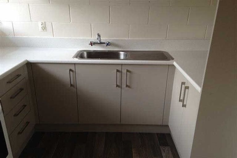Photo of property in 121u4 Queens Avenue, Frankton, Hamilton, 3204