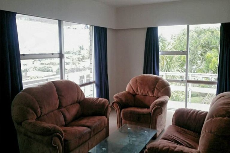 Photo of property in 27 Union Road, Howick, Auckland, 2014