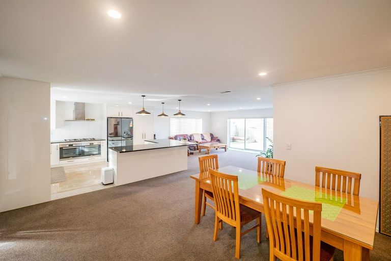 Photo of property in 67 Mauldeth Terrace, Churton Park, Wellington, 6037
