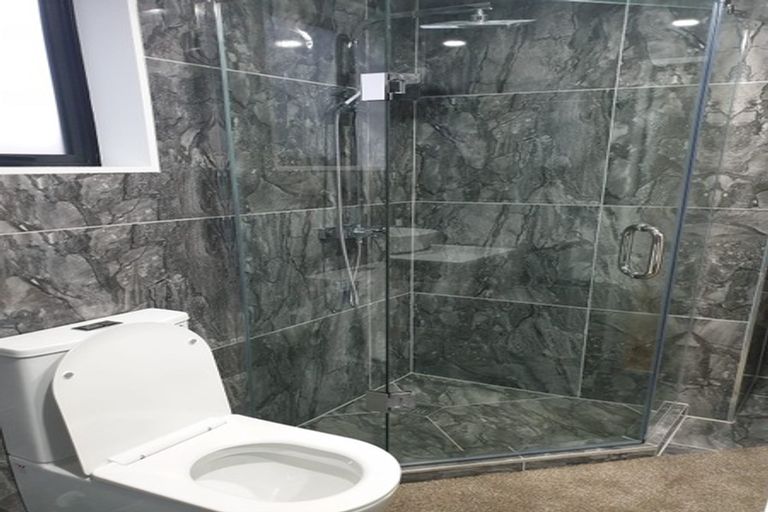 Photo of property in 32 Cooladawson Drive, Flat Bush, Auckland, 2019