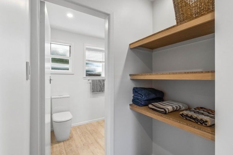 Photo of property in 1/104a Idris Road, Bryndwr, Christchurch, 8052