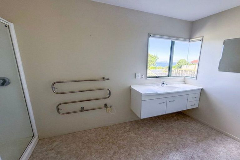 Photo of property in 1 Ngahere Views, Orewa, 0931