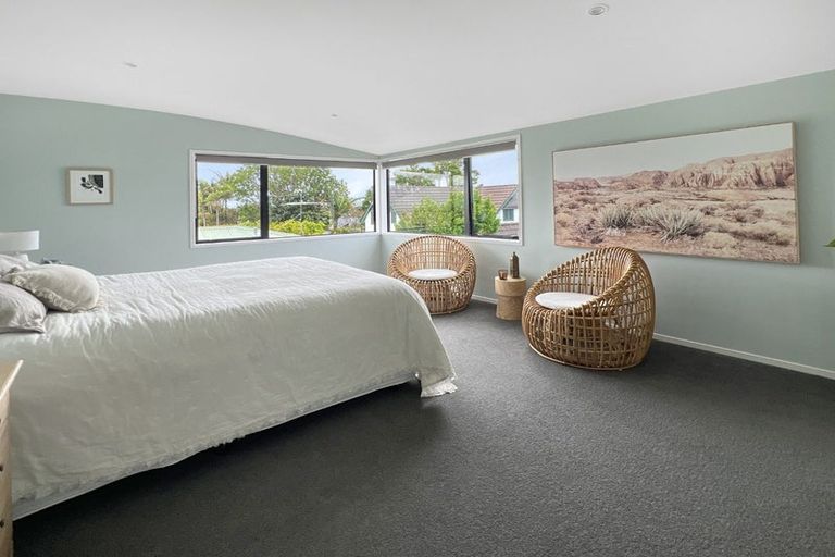 Photo of property in 124a Calliope Road, Stanley Point, Auckland, 0624