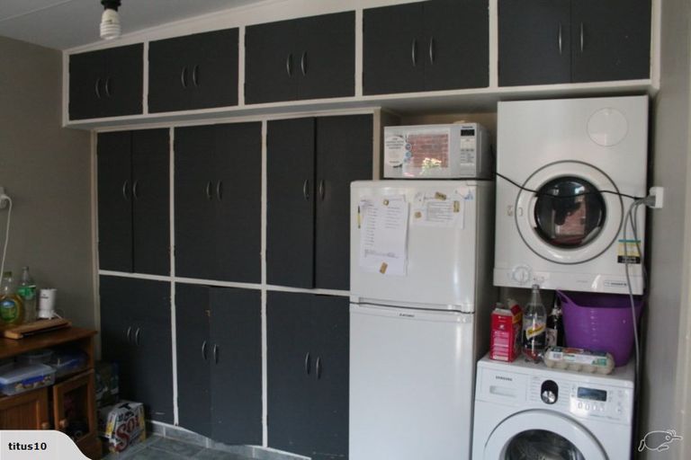 Photo of property in 4 Howard Street, Mount Cook, Wellington, 6021