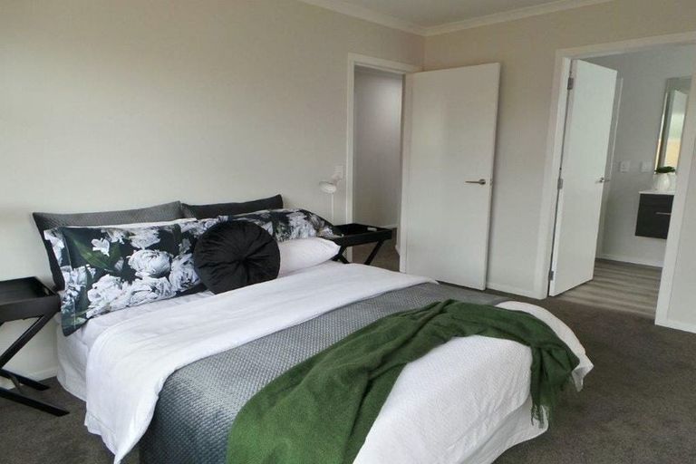 Photo of property in 11a Saxton Street, Levin, 5510
