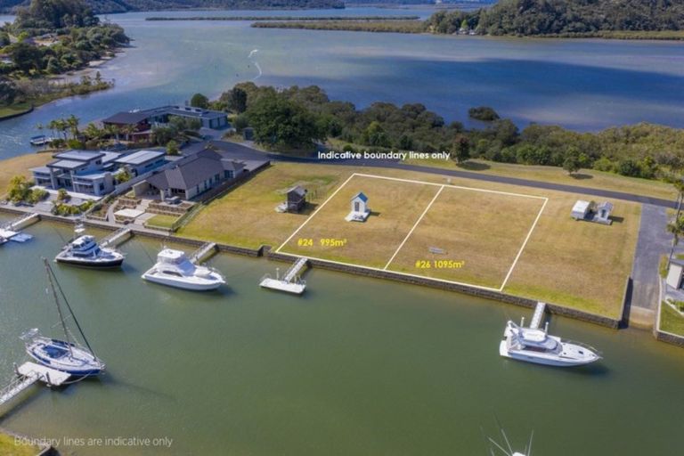 Photo of property in 24 Hei Esplanade, Whitianga, 3510