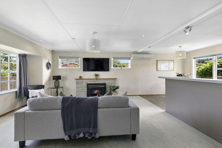 Photo of property in 25 Longfellow Street, Trentham, Upper Hutt, 5018