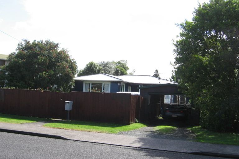 Photo of property in 7 Harrington Road, Henderson, Auckland, 0610
