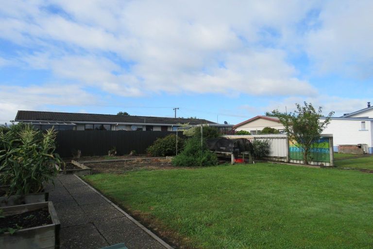 Photo of property in 115 Romilly Street, Westport, 7825