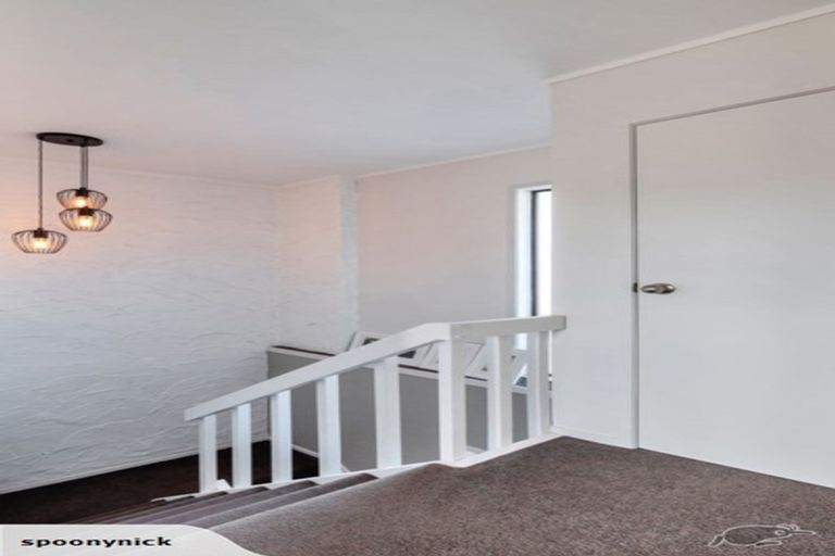 Photo of property in 4/8 Mayville Avenue, New Lynn, Auckland, 0600