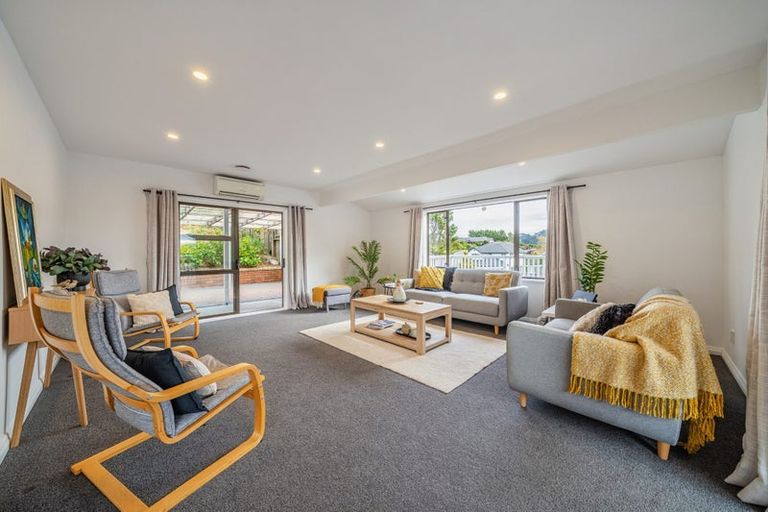 Photo of property in 296 Maungaraki Road, Maungaraki, Lower Hutt, 5010
