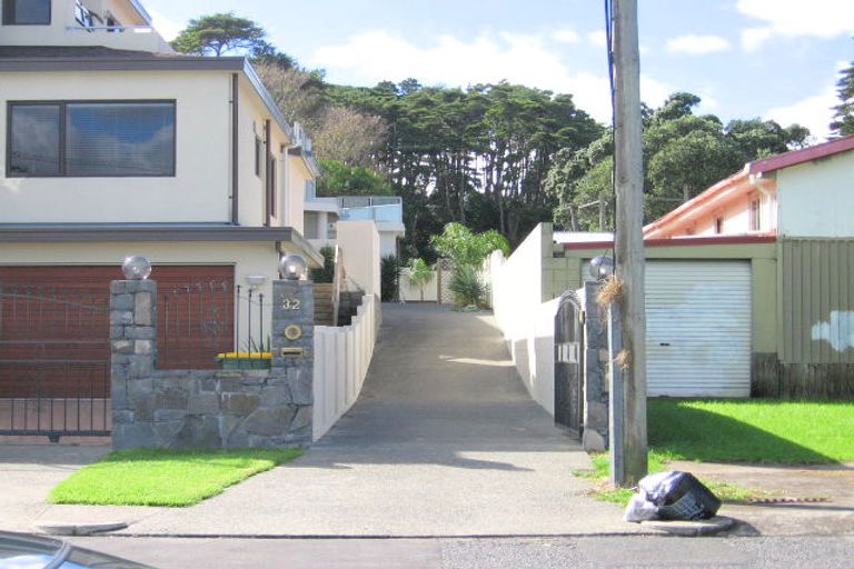 Photo of property in 32 Morrow Avenue, Bucklands Beach, Auckland, 2012