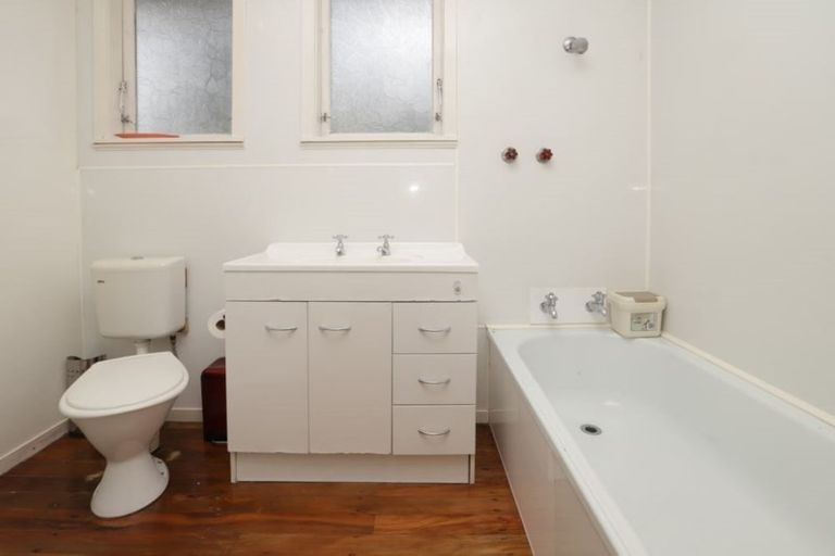Photo of property in 43 Vernall Street, Nawton, Hamilton, 3200