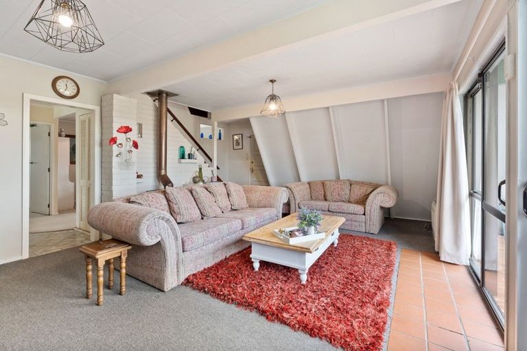 Photo of property in 442 Koputaroa Road, Koputaroa, Levin, 5575