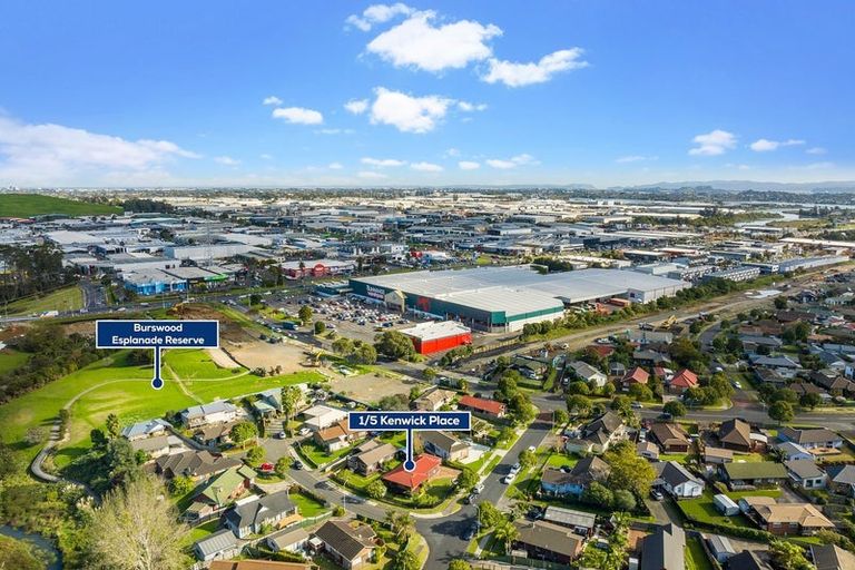 Photo of property in 1 Kenwick Place, Burswood, Auckland, 2013