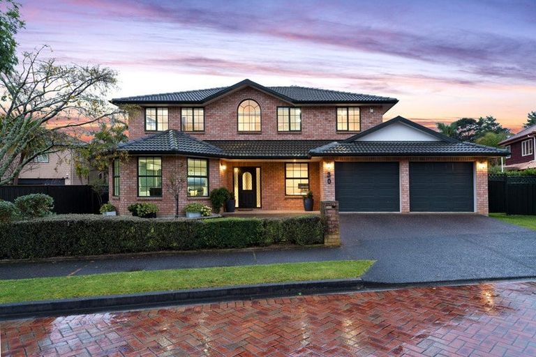 Photo of property in 30 South Kensington Way, Henderson, Auckland, 0612