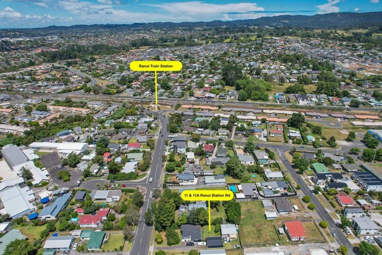 Photo of property in 1/11 Ranui Station Road, Ranui, Auckland, 0612