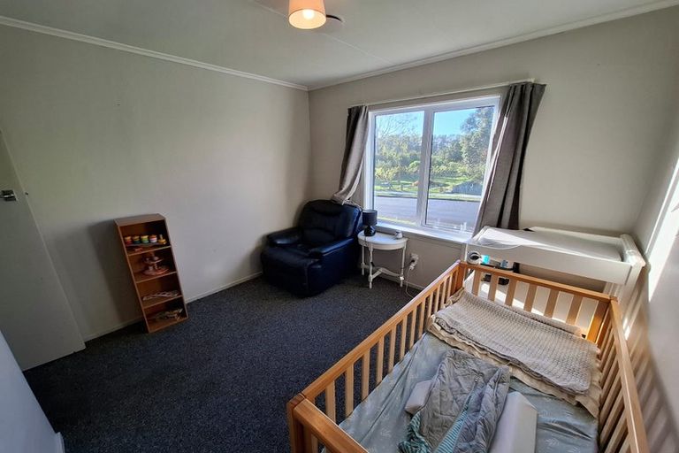Photo of property in 53 Mould Street, Waitara, 4320