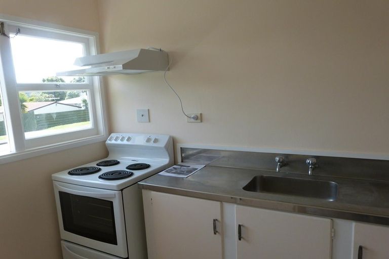 Photo of property in 1a Elliott Avenue, Bayview, Auckland, 0629
